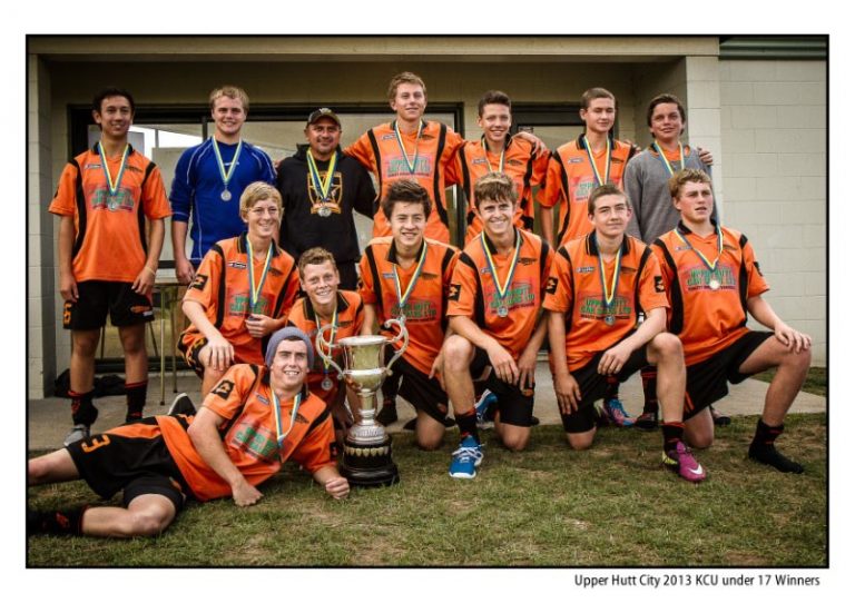 20130331-Football_UHCity17s-winners